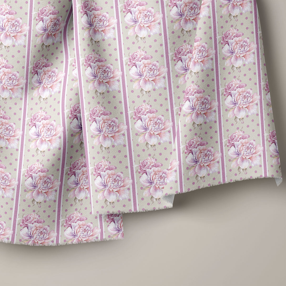Pale Lilac Vintage Roses Floral Print