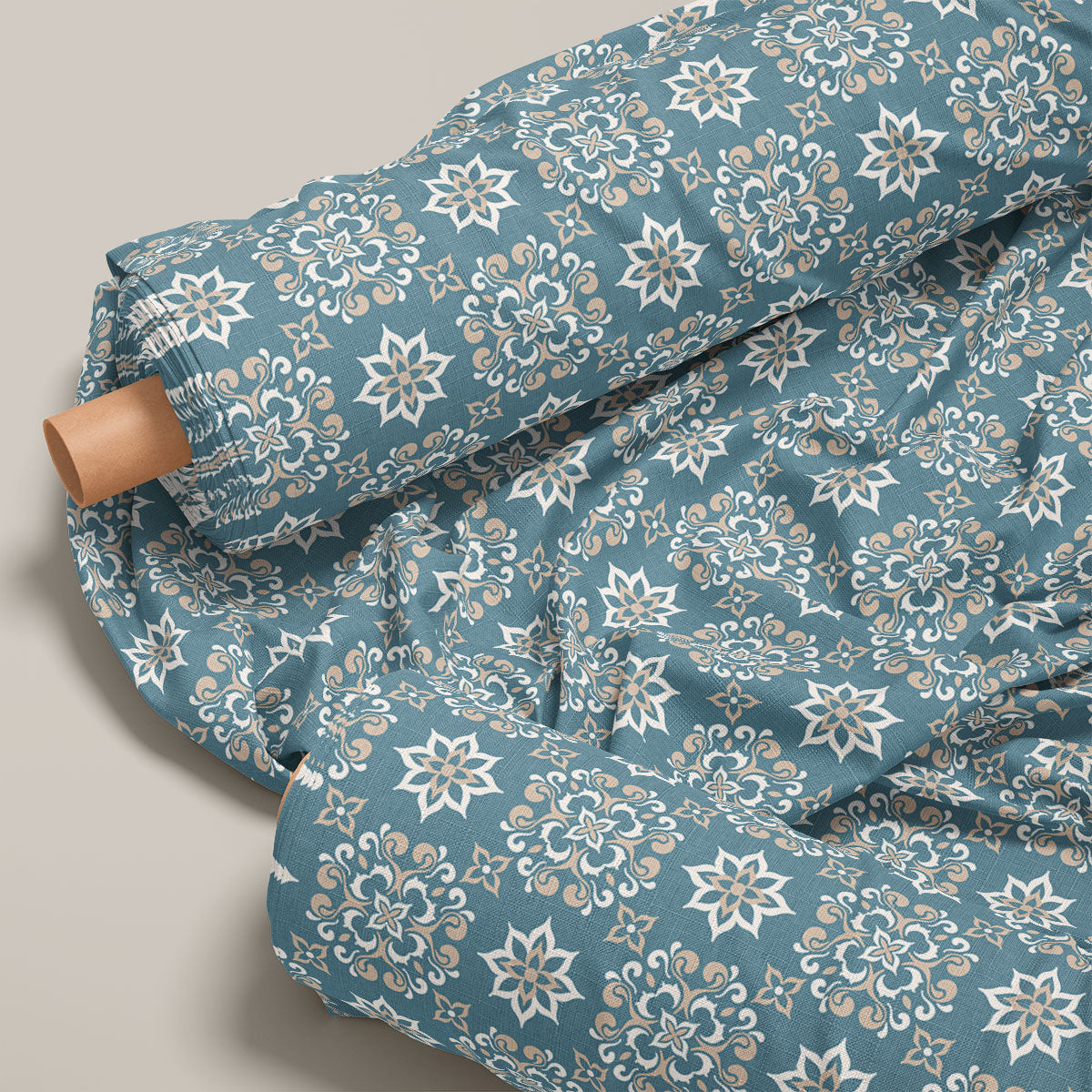 Foggy Grey Damask Pattern Geometric Print