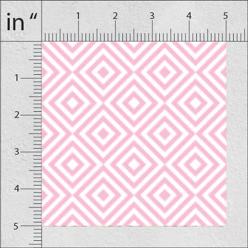 Light Mauve Diamond Pattern Geometric Print