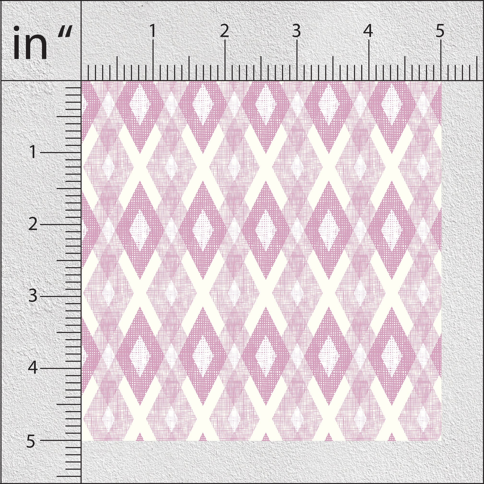Twilight Lavender Diamond Pattern Geometric Print