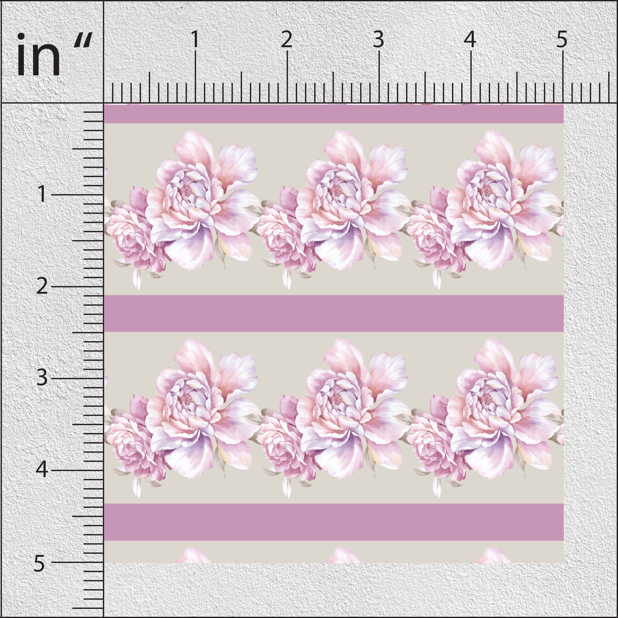 Very Light Purple Vintage Roses Floral Print